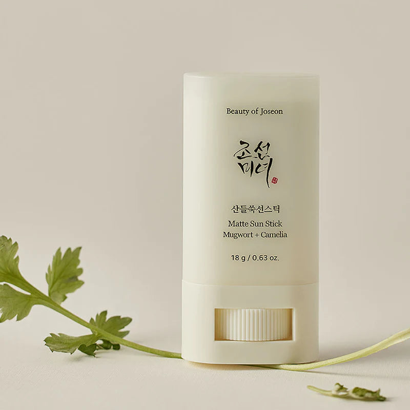 [Beauty of Joseon] Matte Sun Stick : Mugwort + Camelia SPF50 PA++++ - 18g