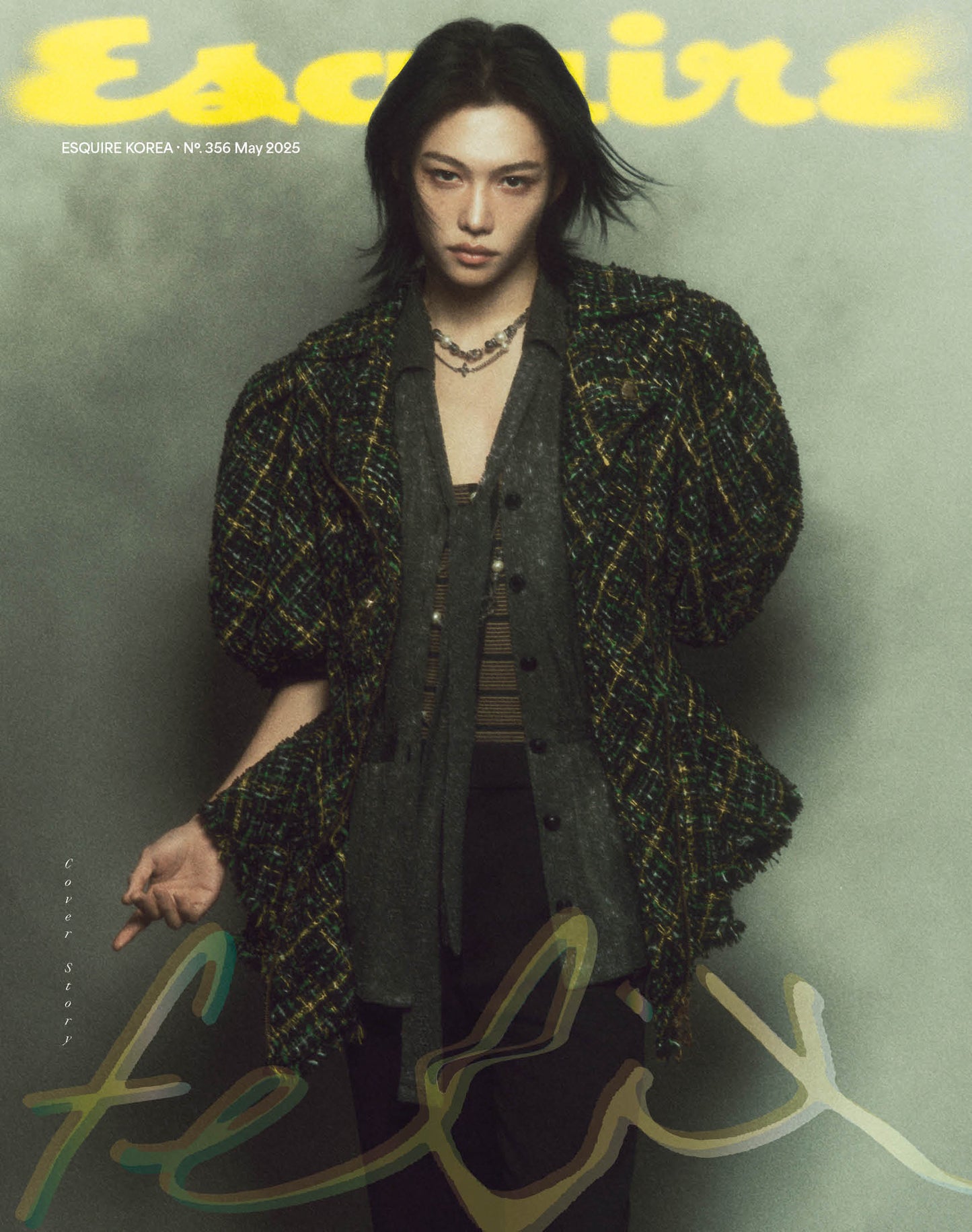 STRAY KIDS FELIX - ESQUIRE MAGAZINE 2025 MAY ISSUE