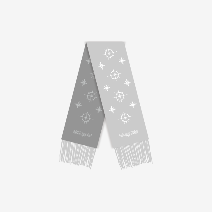 STRAY KIDS - SKZ 5'CLOCK 5TH FAN MEETING OFFICIAL MD MUFFLER