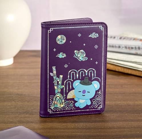 BT21 - PREMIUM K EDITION MOTHER OF PEARL GRAPHIC PASSPORT CASE