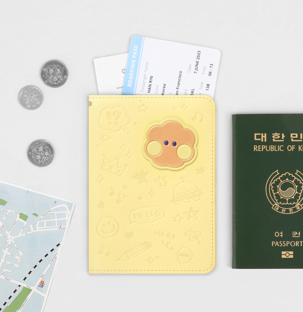 BT21 MININI LEATHER PATCH PASSPORT COVER