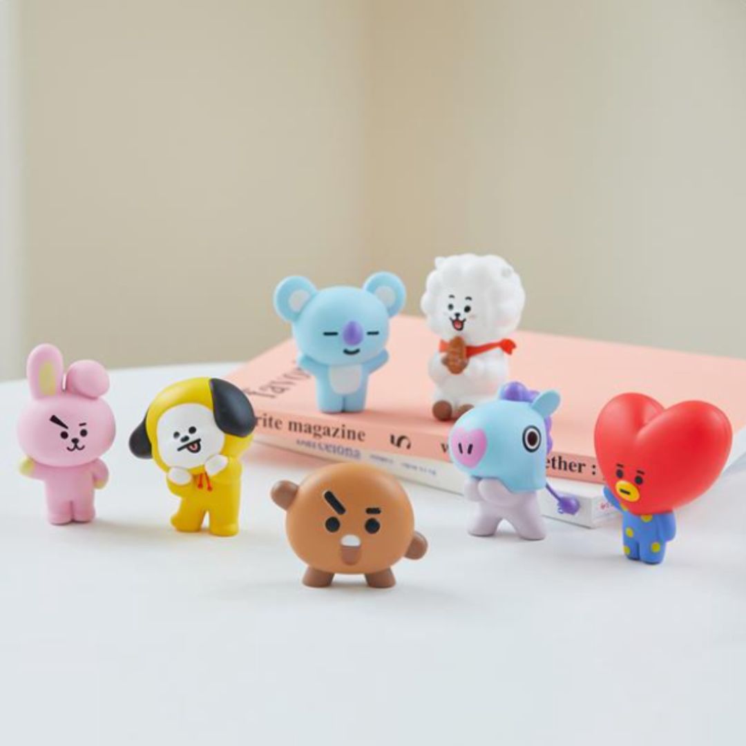 BT21 FIGURE PHONE STAND