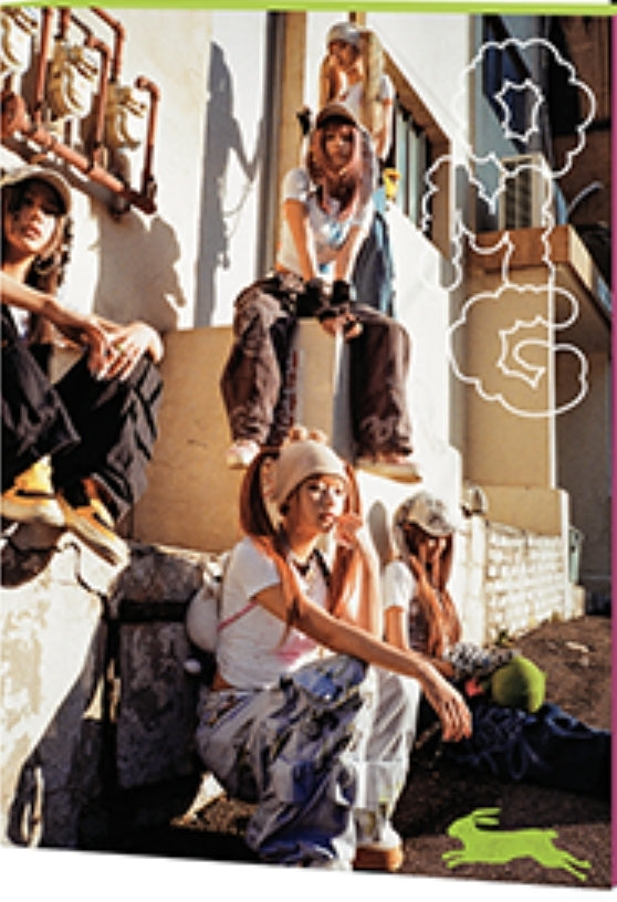 NewJeans - OMG (Message Card ver.)