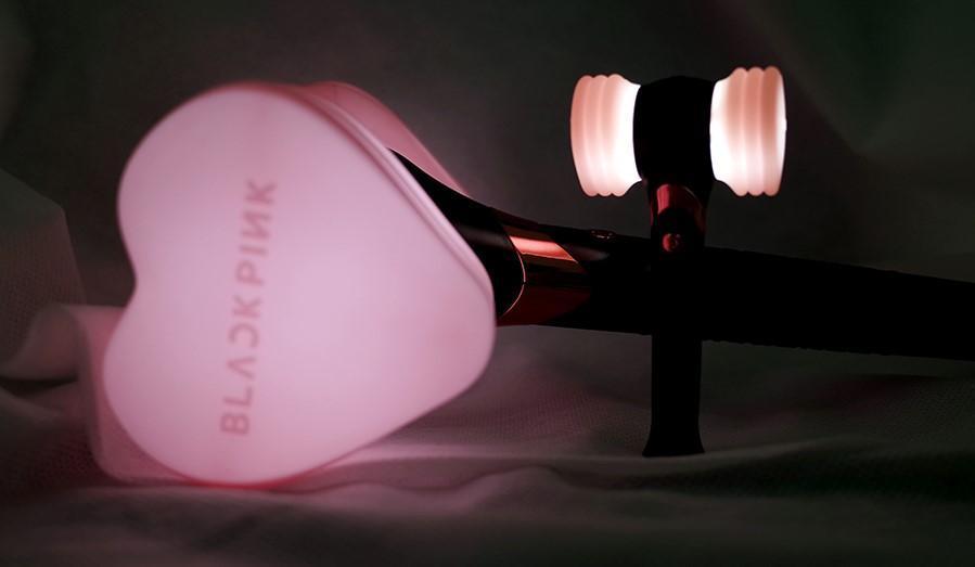 BLACKPINK - LIGHT STICK KEYRING