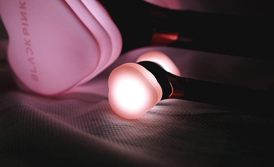 BLACKPINK - LIGHT STICK KEYRING