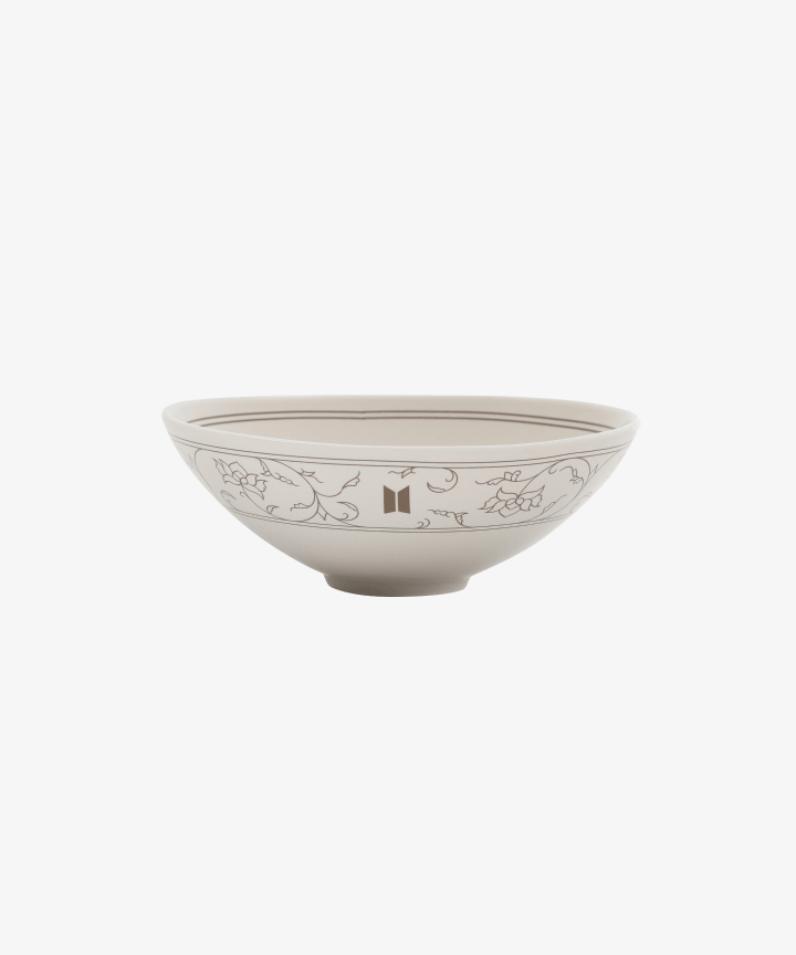 BTS - DALMAJUNG BTS X MU:DS OFFICIAL MD White Porcelain Bowl with Inlaid Lotus Scroll Design Miniature