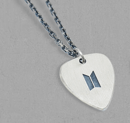 [SUGA] Guitar Pick Necklace [ARTIST-MADE COLLECTION]