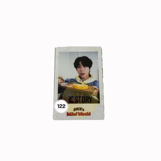 [Photocard 122] Stray Kids - 2023 SEASON'S GREETINGS POB