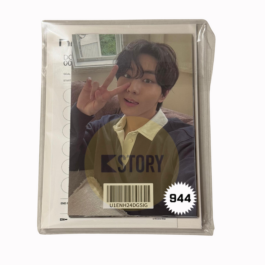 [Photocard 944] ENHYPEN - DOCUMENTARY 001-002 2025 SEASON'S GREETINGS WEVERSE POB