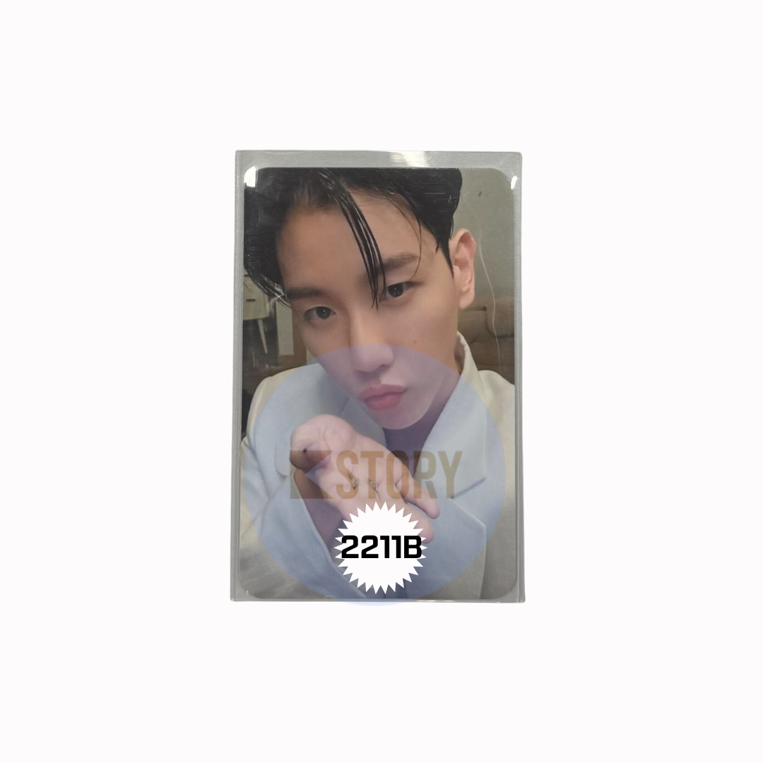 [Photocard 2211] BAEKHYUN - PHOTOBOOK [FROM B] ALADIN POB & HELLO, WORLD 4TH ALBUM YES24 POB