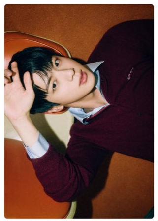 [Pre-Order] BTS JIN - HAPPY POP-UP : RUNNING WILD TO HAPPINESS OFFICIAL MD PRINTED PHOTO