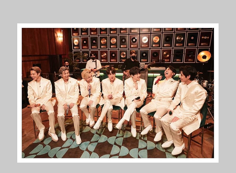 [POSTER 364] 2021 THE FACT BTS PHOTOBOOK SPECIAL EDITION : WE REMEMBER USA