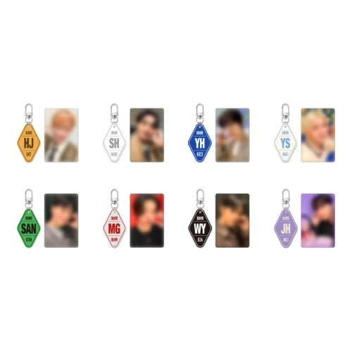 [Pre-Order] ATEEZ - 8ROOM 7TH ANNIVERSARY POP-UP OFFICIAL MD 8ROOM KEYRING