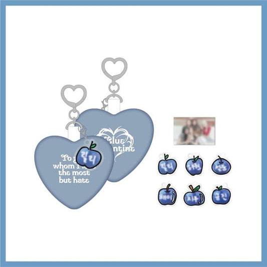 [Pre-Order] NMIXX - BLUE VALENTINE OFFICIAL MD HEART CUSHION CHARM