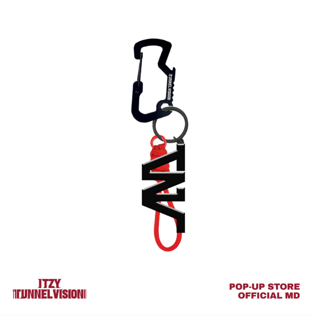 [Pre-Order] ITZY - TUNNEL VISION POP UP STORE OFFICIAL MD METAL CARABINER KEYRING