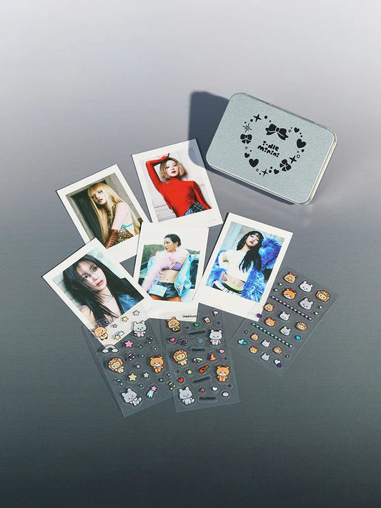 [Pre-Order] I-DLE - WE ARE OFFICIAL MD TIN CASE POLAROID SET