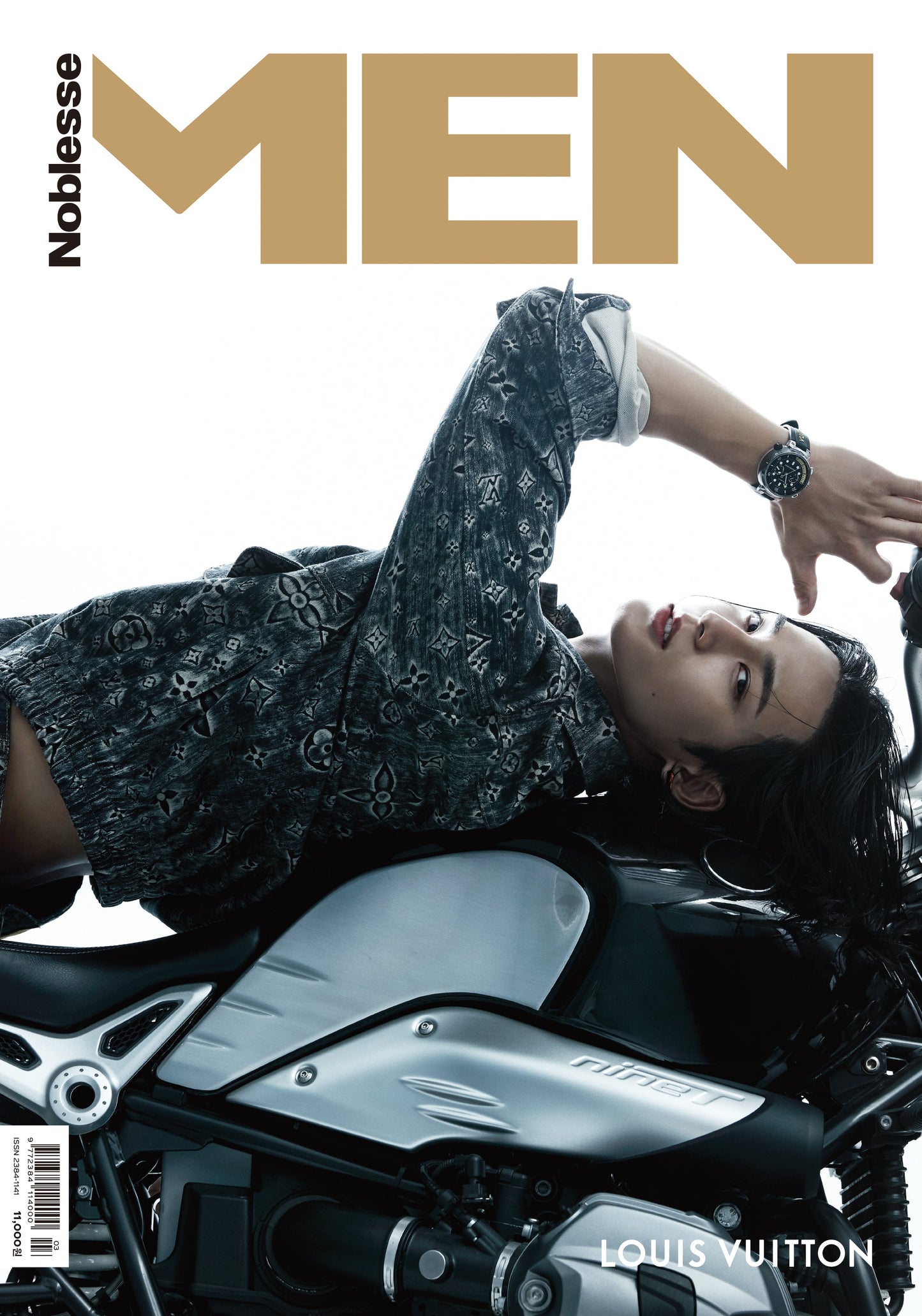 SEVENTEEN MINGYU COVER NOBLESSE MEN MAGAZINE 2023 MARCH ISSUE