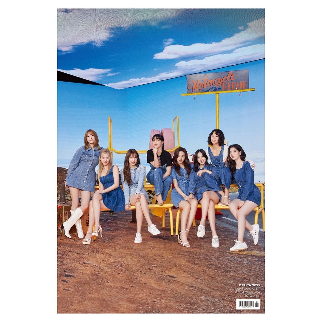 TWICE - DICON DFESTA SPECIAL PHOTOBOOK 3D LENTICULAR COVER